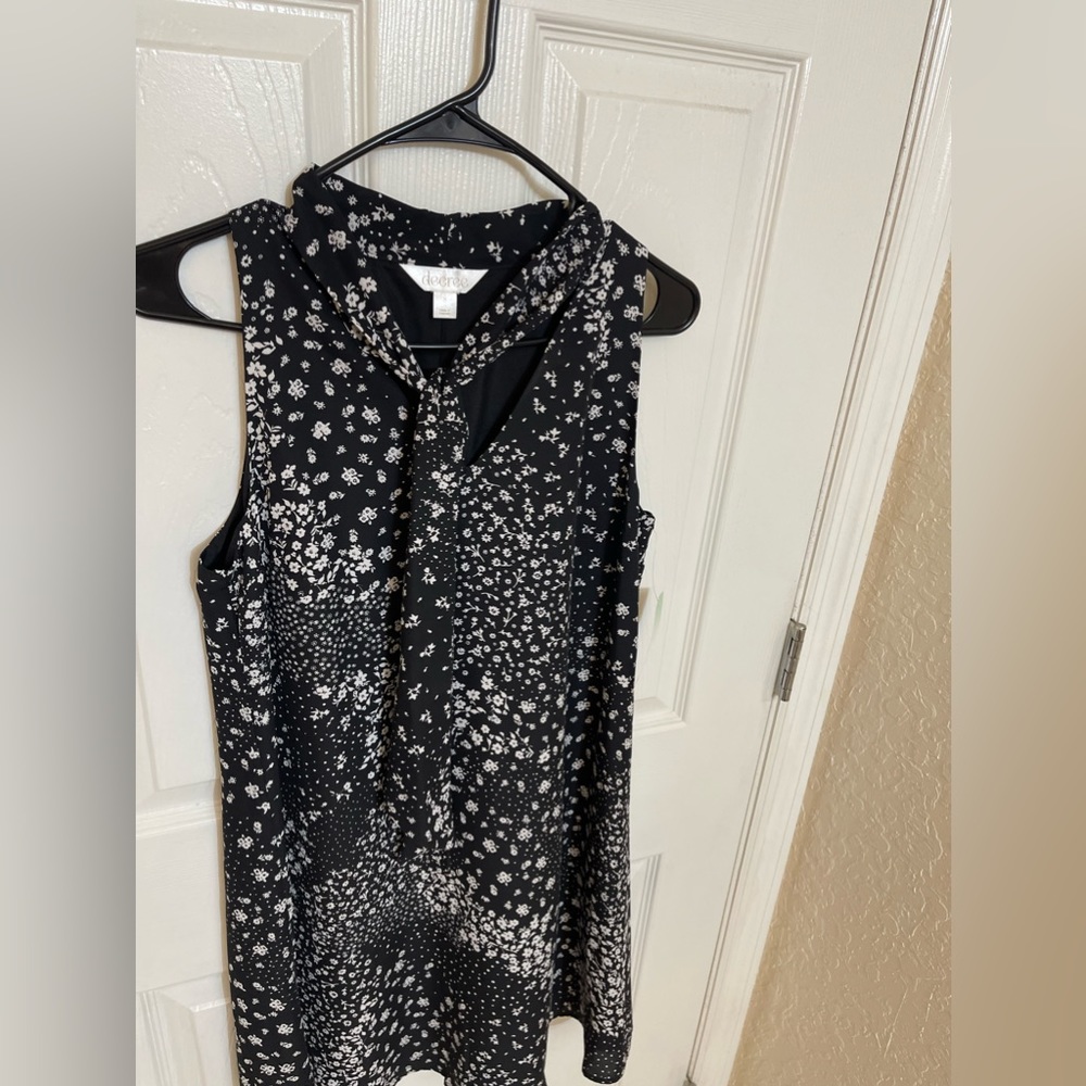 Floral sleeveless dress